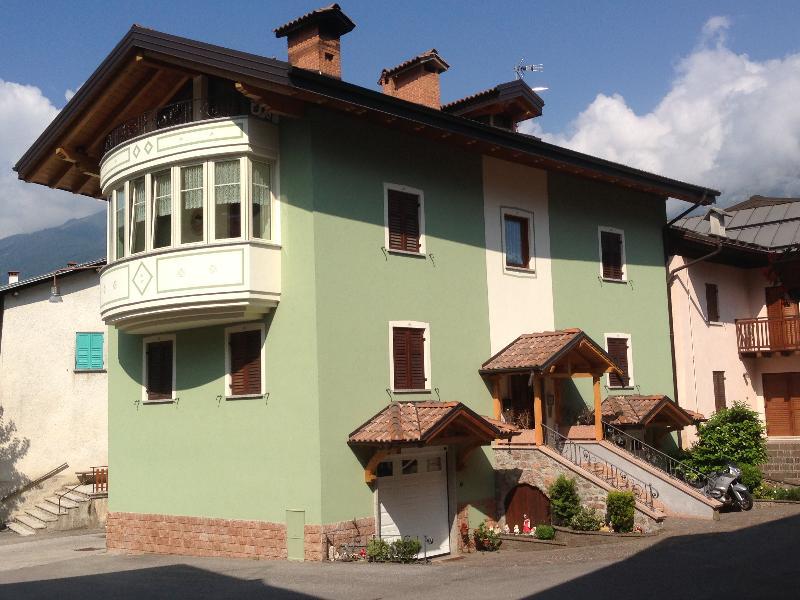 Villa Dei Fiori Cavedago Exteriér fotografie